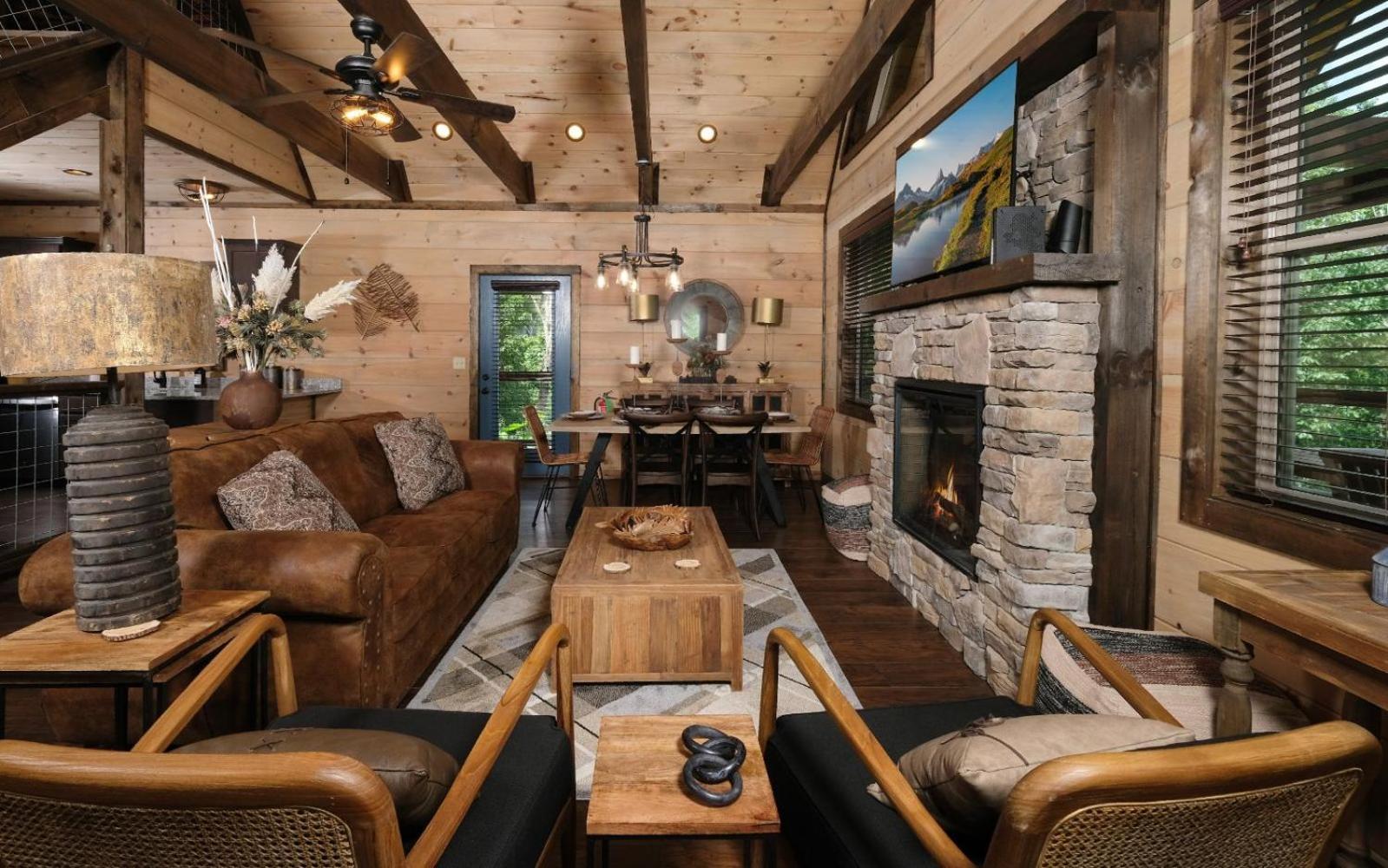 Chestnut Bearadise Villa Гетлинбург Екстериор снимка