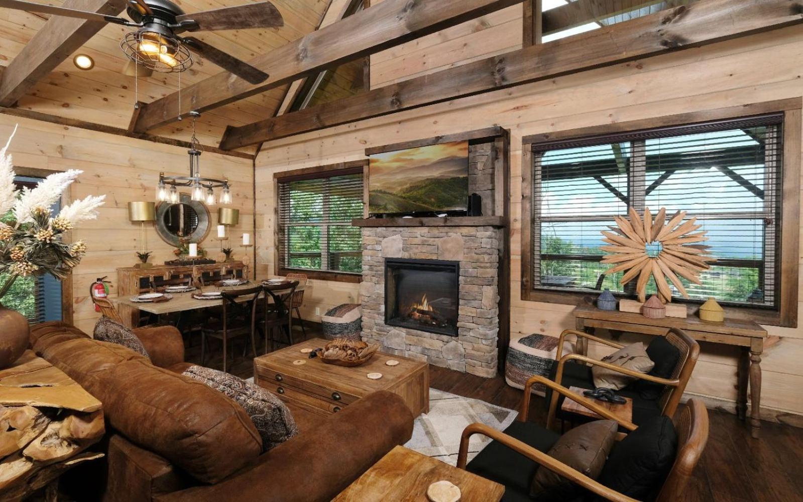 Chestnut Bearadise Villa Гетлинбург Екстериор снимка